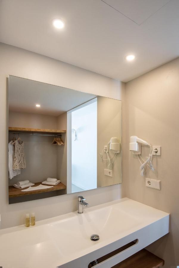 Apartamentos Top Secret Prestige Es Pujols - Formentera Vacaciones 외부 사진